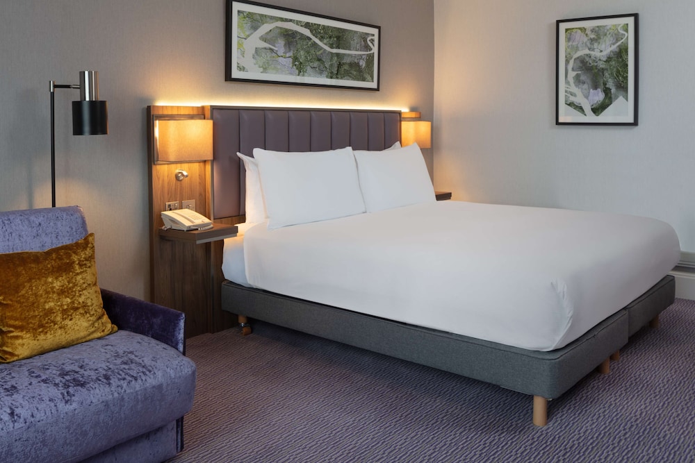 doubletree by hilton edinburgh airport