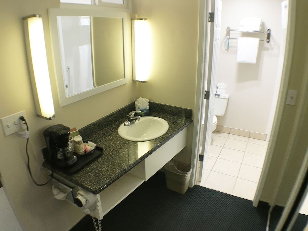 pea soup andersens inn