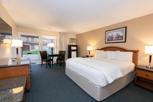 pea soup andersens inn