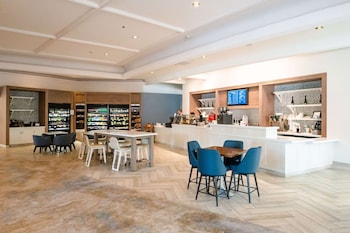 hilton santa barbara beachfront resort