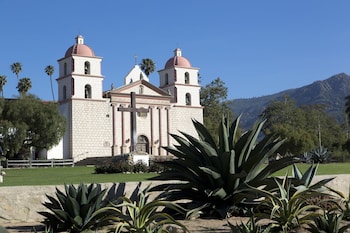 hilton santa barbara beachfront resort