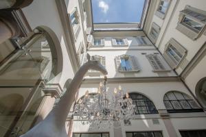 hotel indigo milan corso monforte an ihg hotel