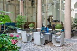 hotel indigo milan corso monforte an ihg hotel