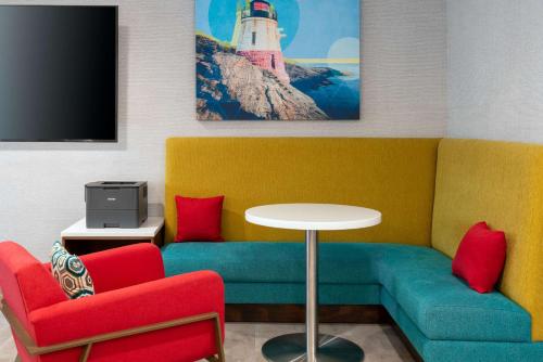 hampton inn coventry warwick area