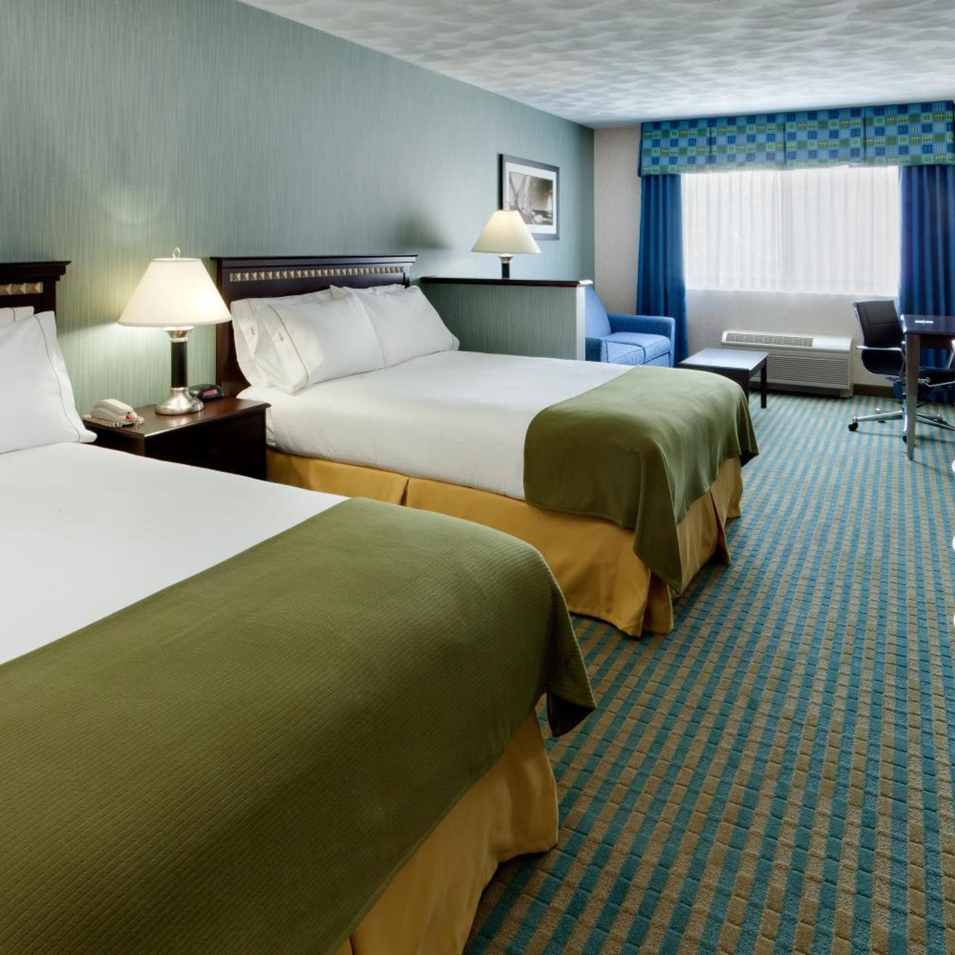 holiday inn express and suites by ihg