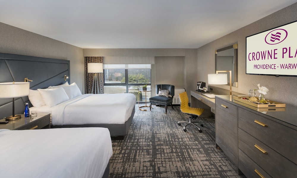 crowne plaza providence warwick airport by ihg