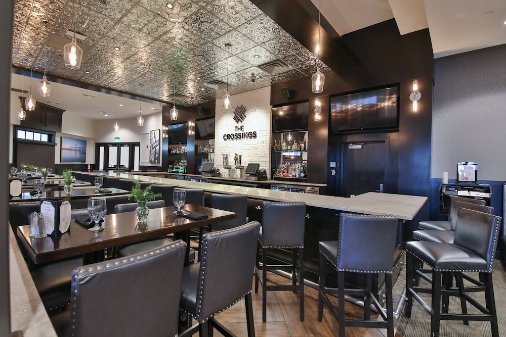 crowne plaza providence warwick airport by ihg