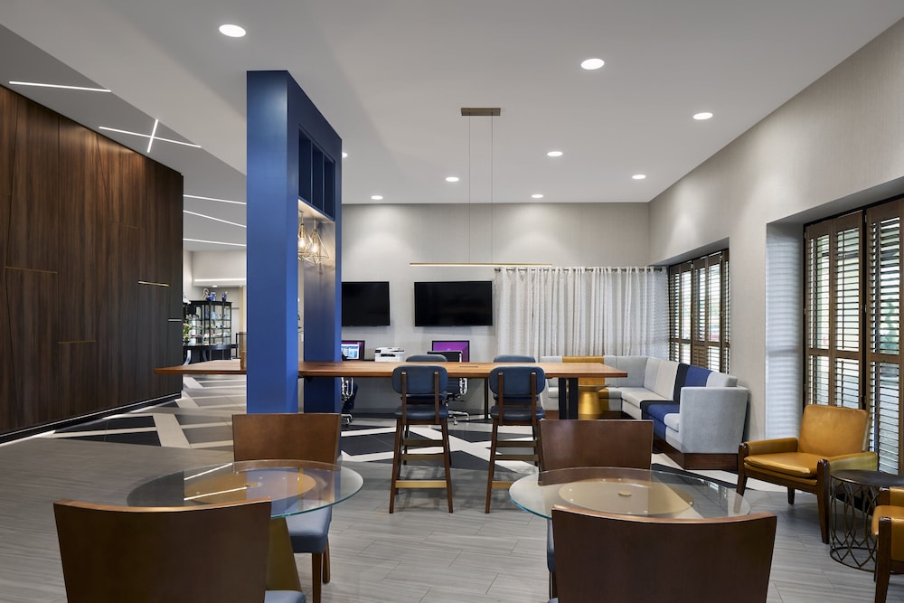 crowne plaza providence warwick airport by ihg