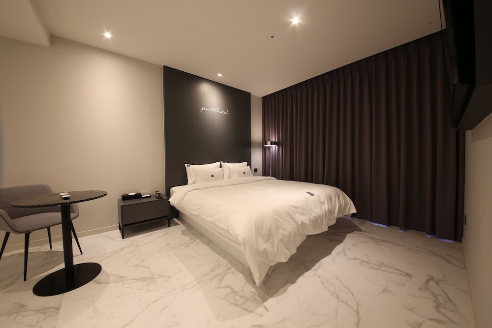 zam101hotel