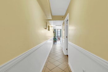 hosteeva oceanview condos