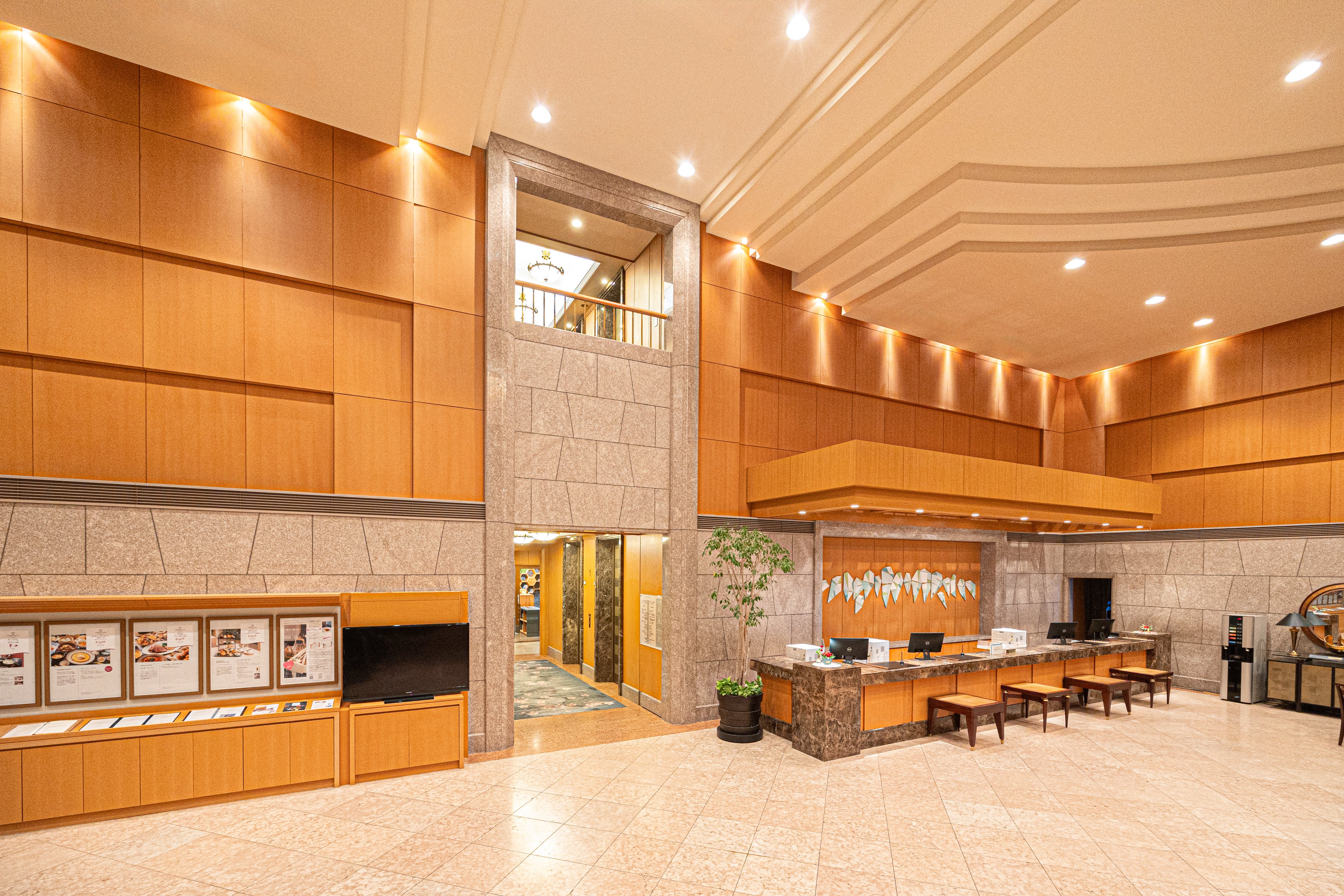 ana crowne plaza toyama