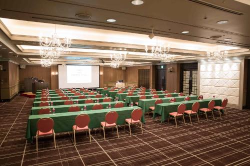 ana crowne plaza toyama