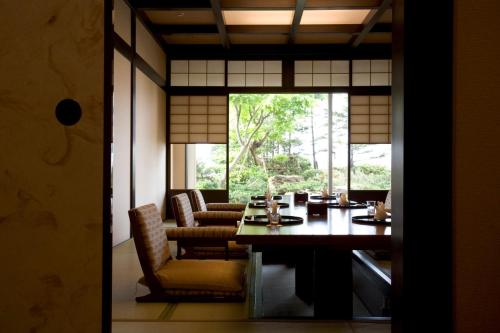 ana crowne plaza toyama