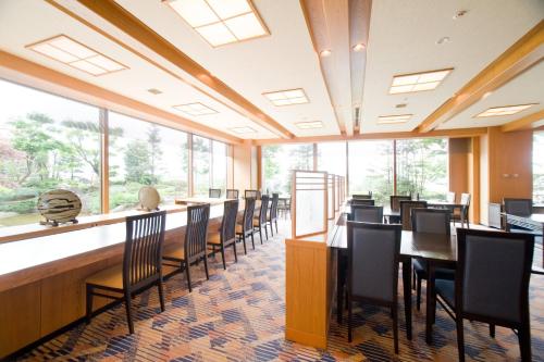 ana crowne plaza toyama