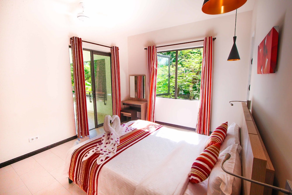 nitzana residences and restaurant