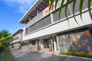 Nitzana Residences & Restaurant,,3 star