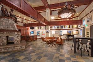 beaver creek lodge autograph collection
