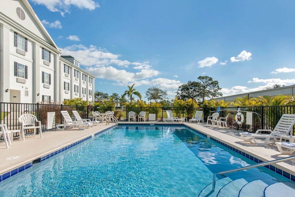 quality inn palm bay melbourne i 95