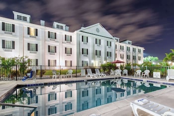 Quality Inn Palm Bay - Melbourne I-95,June Park>>Cape Canaveral,3 star