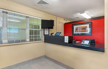 Extended Stay America Select Suites Newport News Oyster Pt,Norfolk>>Newport News,3 star