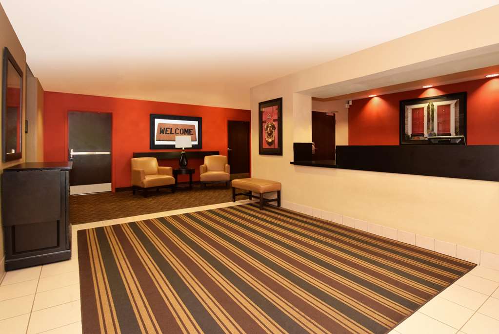extended stay america suites hampton coliseum