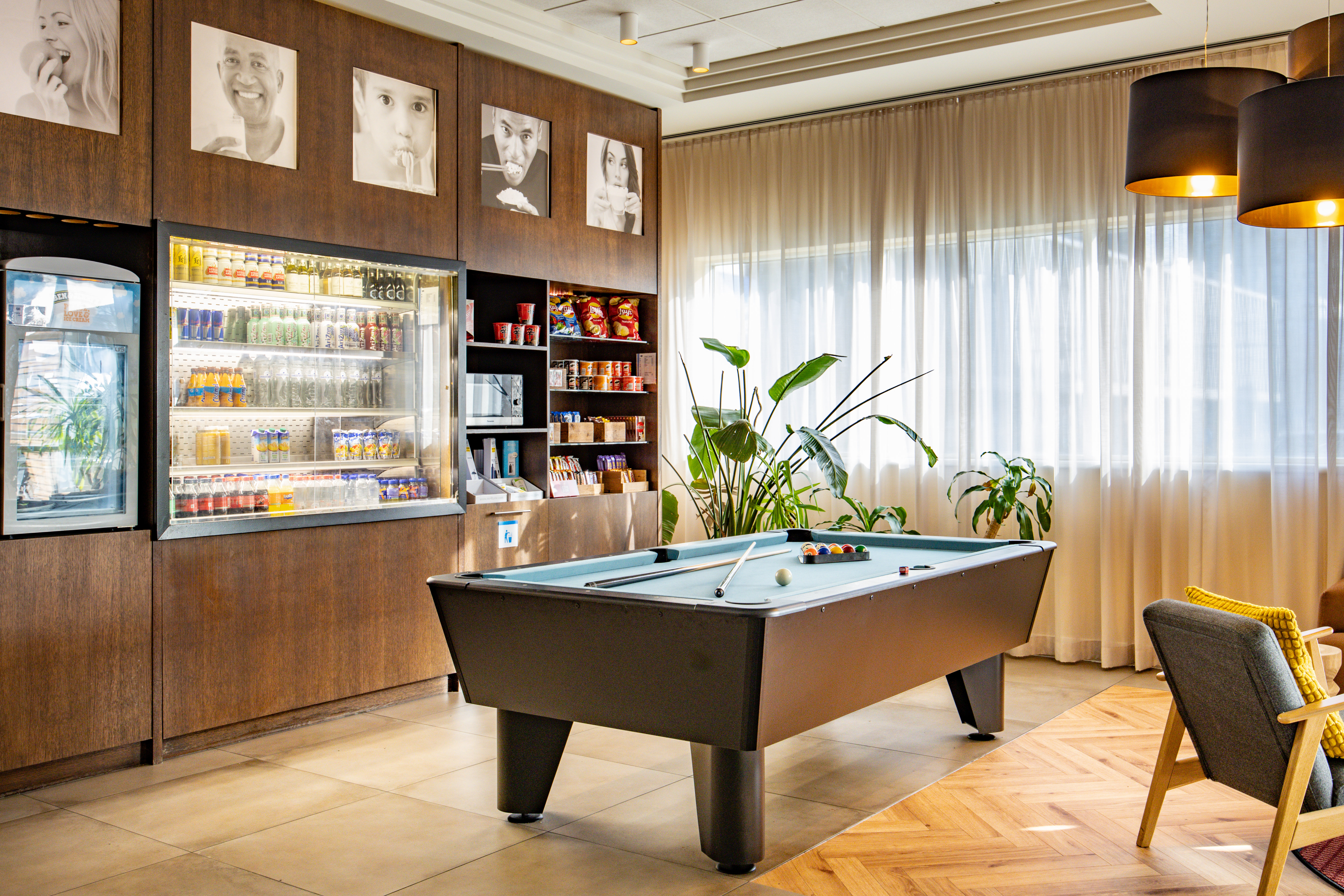 holiday inn express antwerp city north by ihg