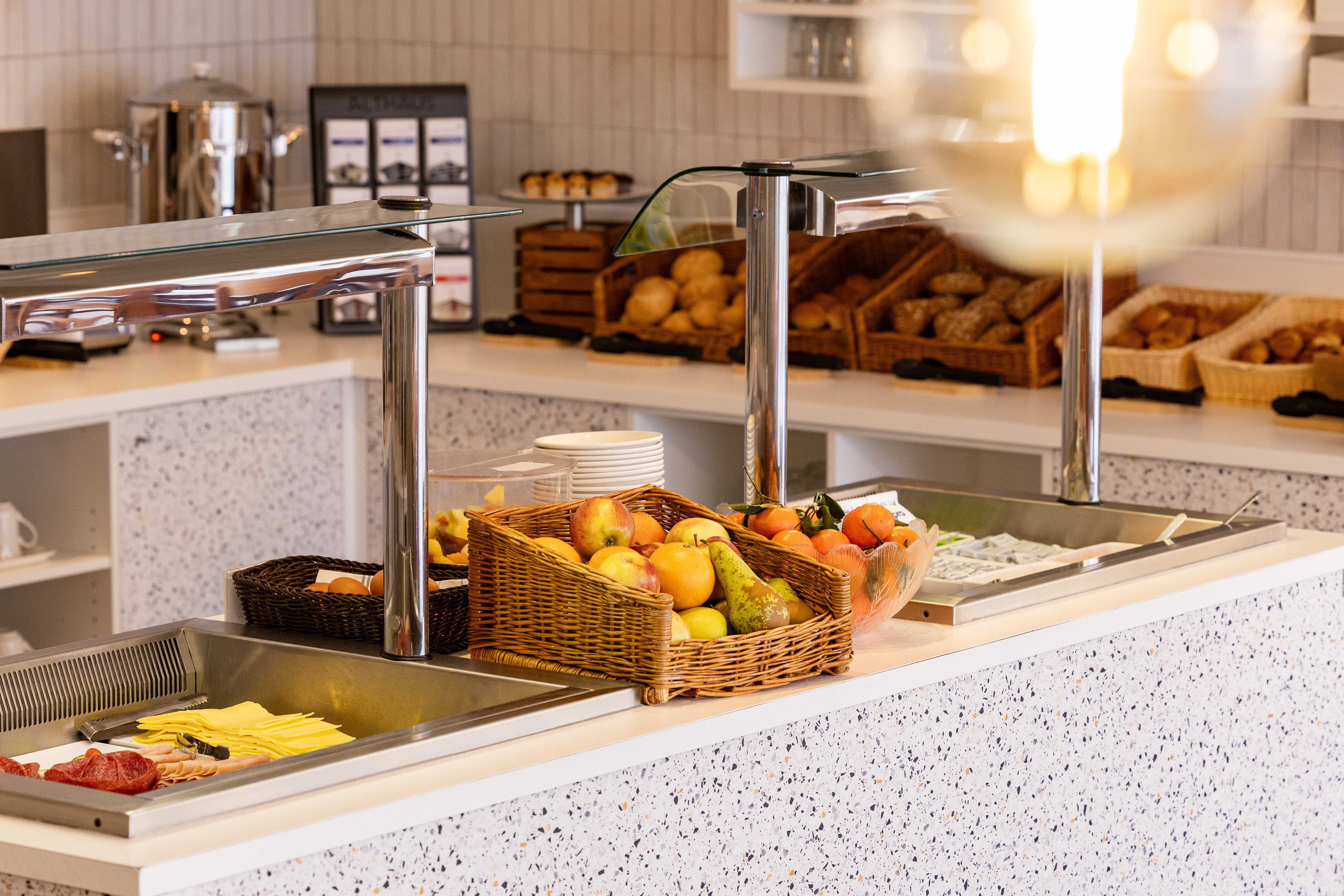 holiday inn express antwerp city north by ihg