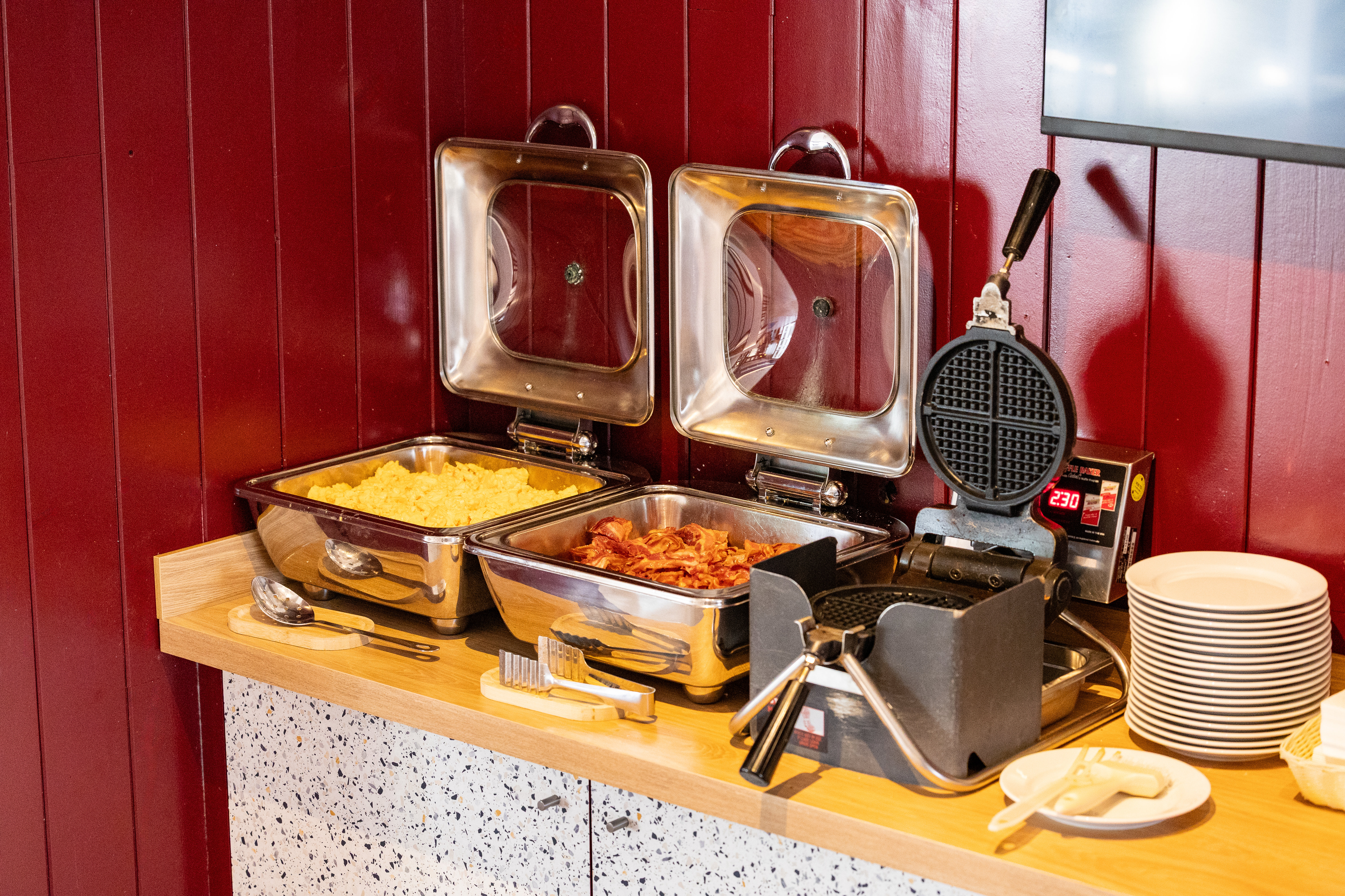 holiday inn express antwerp city north by ihg