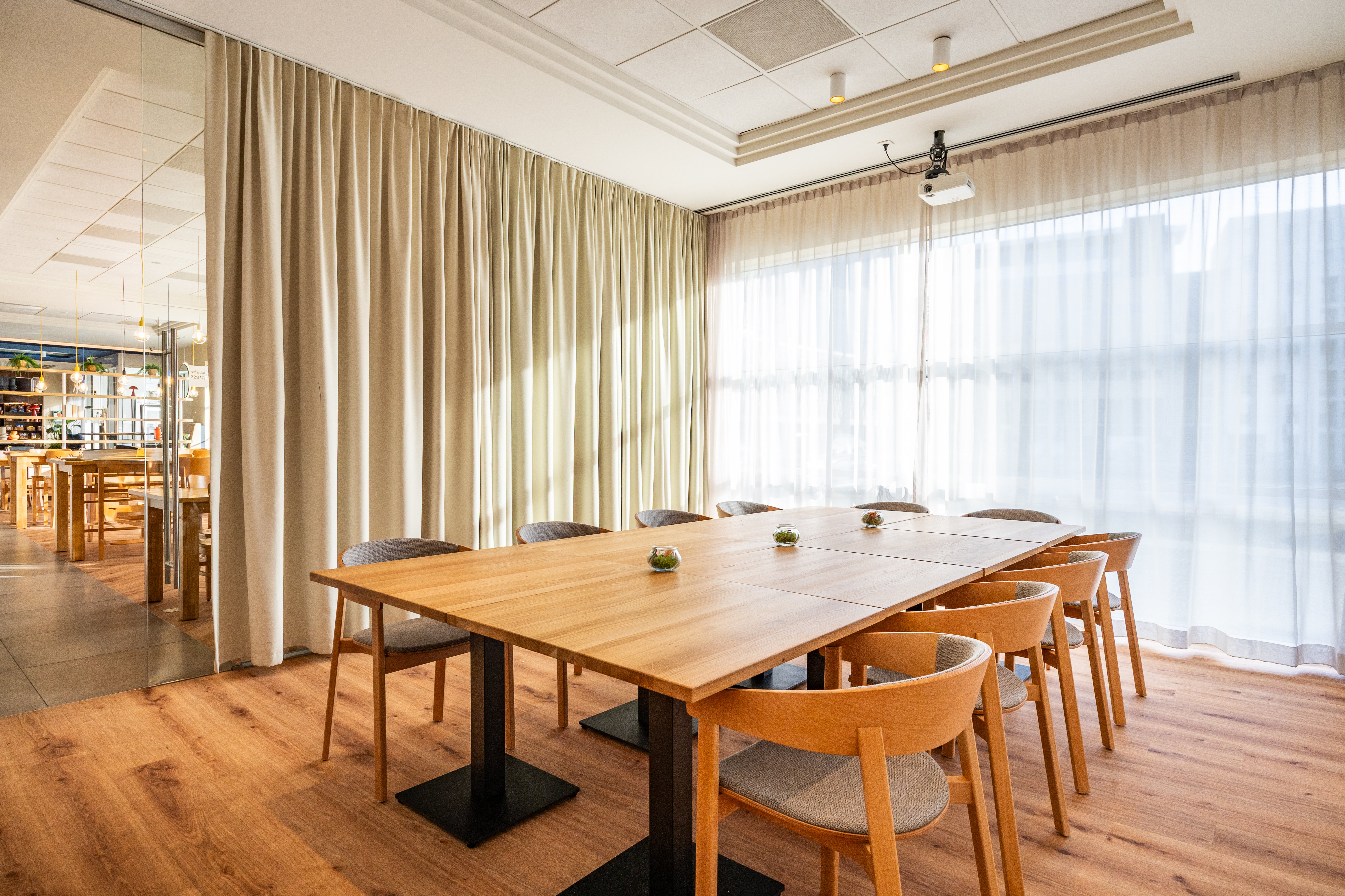 holiday inn express antwerp city north by ihg