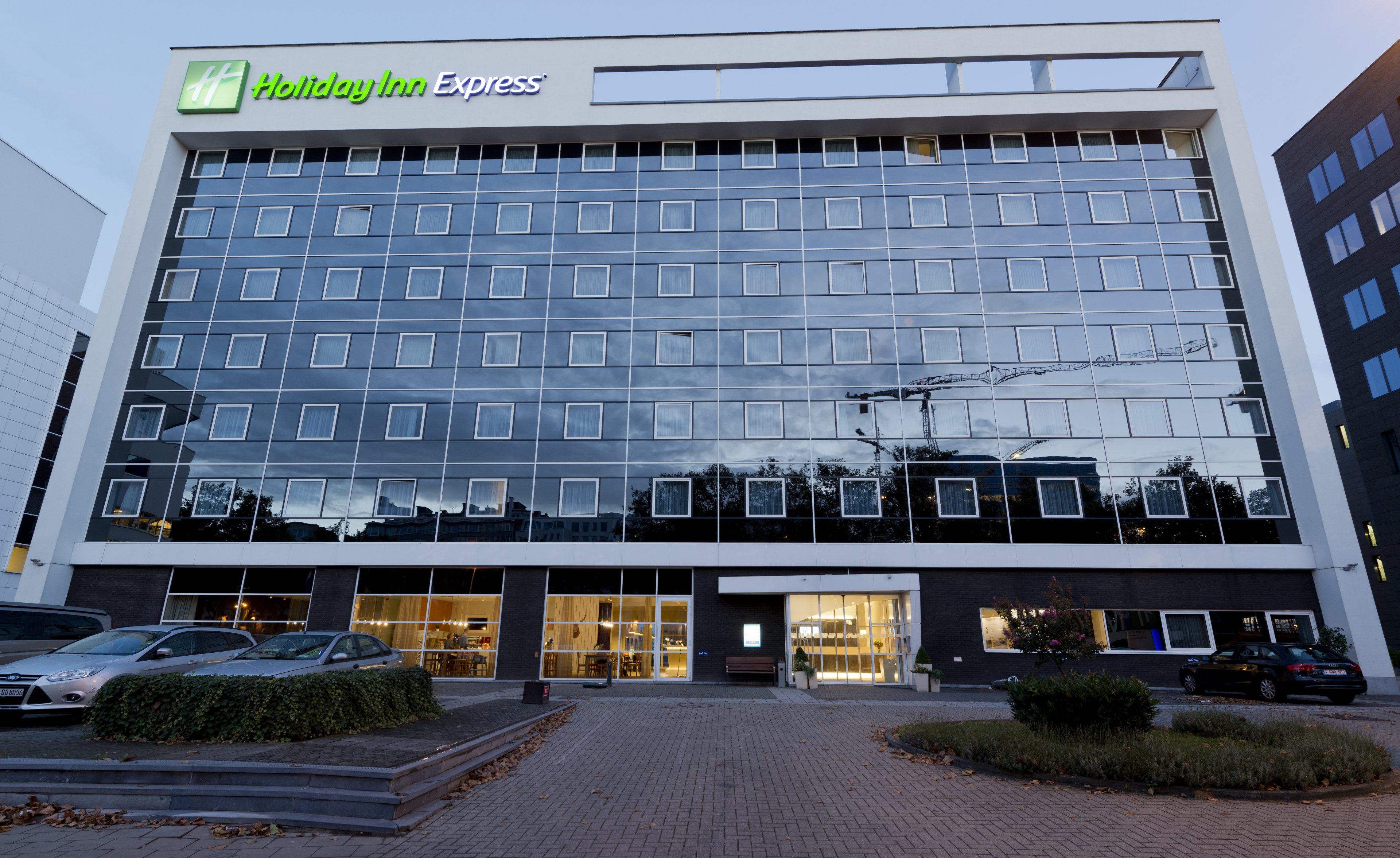 holiday inn express antwerp city north by ihg