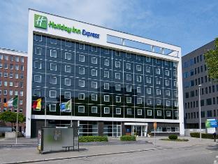 holiday inn express antwerp city north by ihg