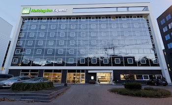 holiday inn express antwerp city north by ihg
