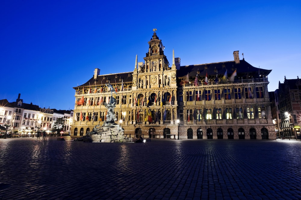 holiday inn express antwerp city north by ihg