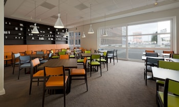 holiday inn express antwerp city north by ihg