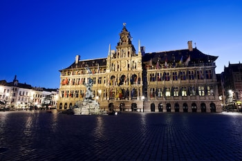 holiday inn express antwerp city north by ihg