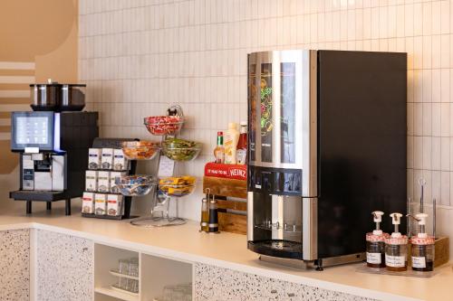 holiday inn express antwerp city north by ihg