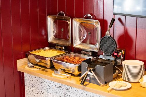 holiday inn express antwerp city north by ihg