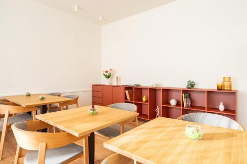 holiday inn express antwerp city north by ihg