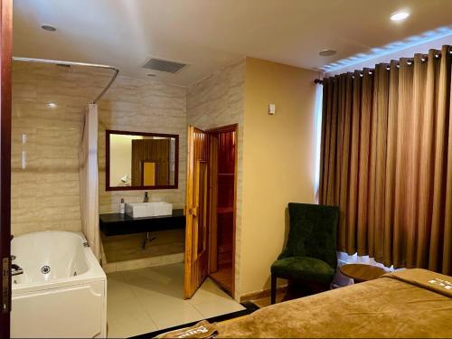 ttc hotel michelia
