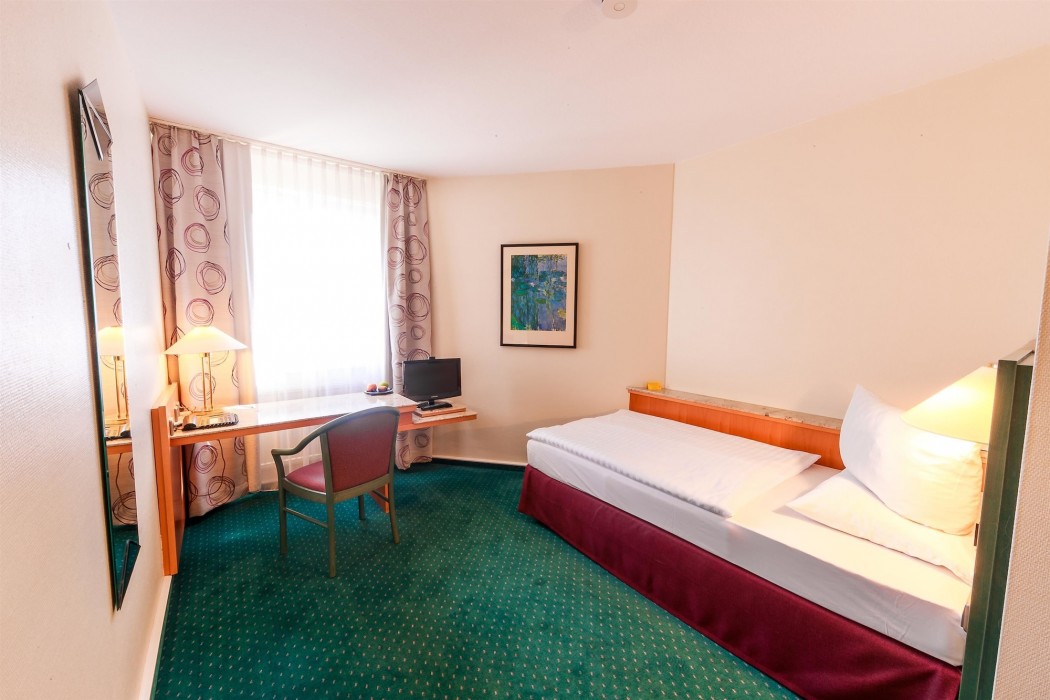 plaza inn blankenburg ditzingen sure hotel collection