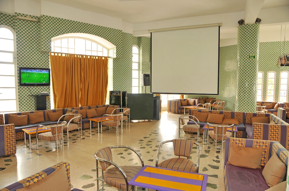 tagadirt appart hotel