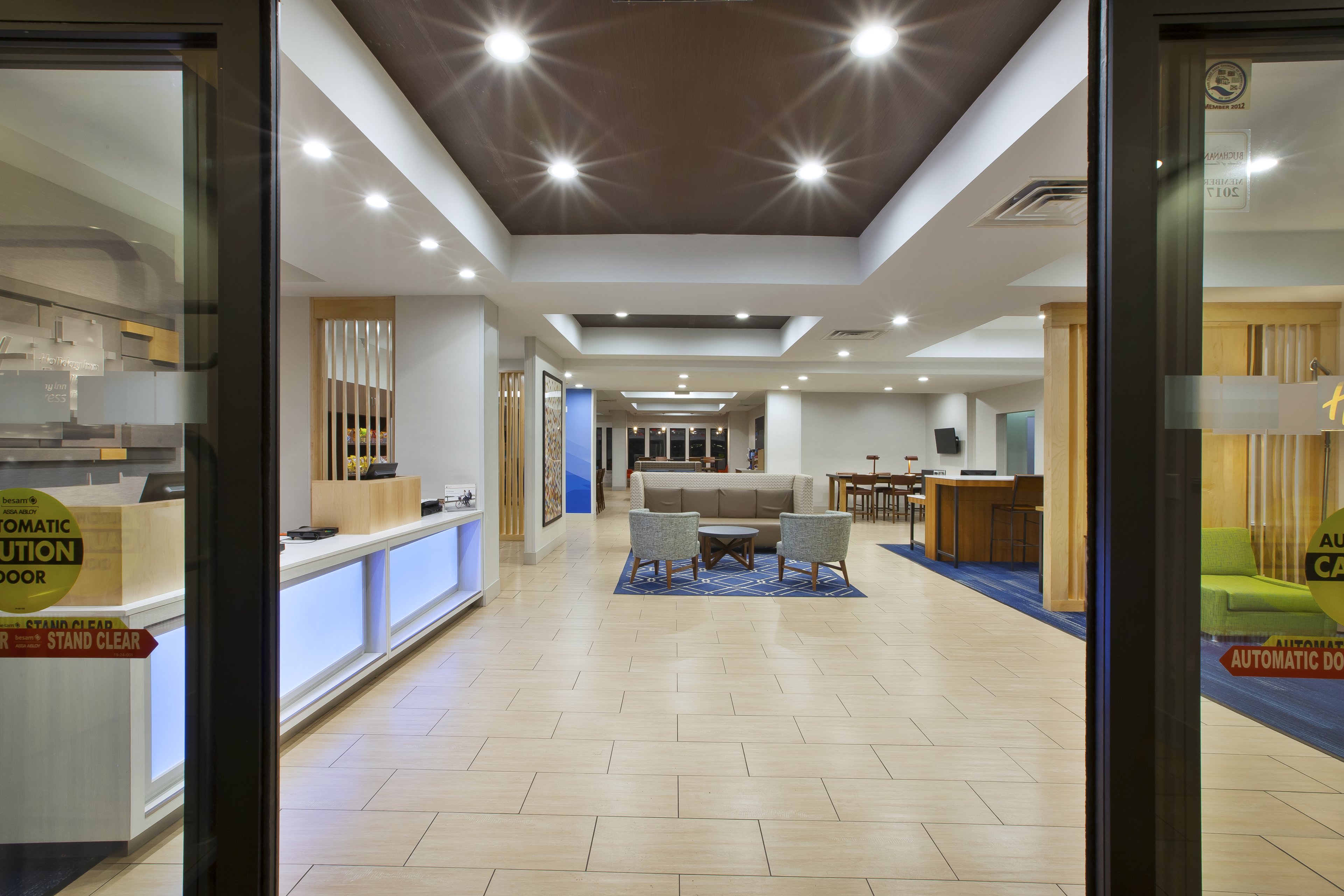 holiday inn express hotel and suites niles an ihg hotel