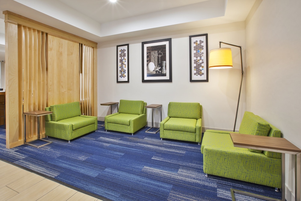 holiday inn express hotel and suites niles an ihg hotel