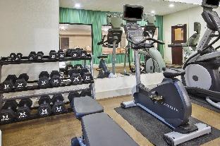 holiday inn express hotel and suites niles an ihg hotel