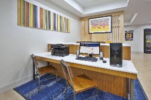 holiday inn express hotel and suites niles an ihg hotel