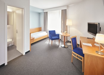 hotel schiff am rhein