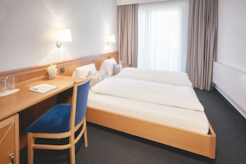 hotel schiff am rhein