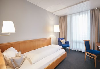 hotel schiff am rhein