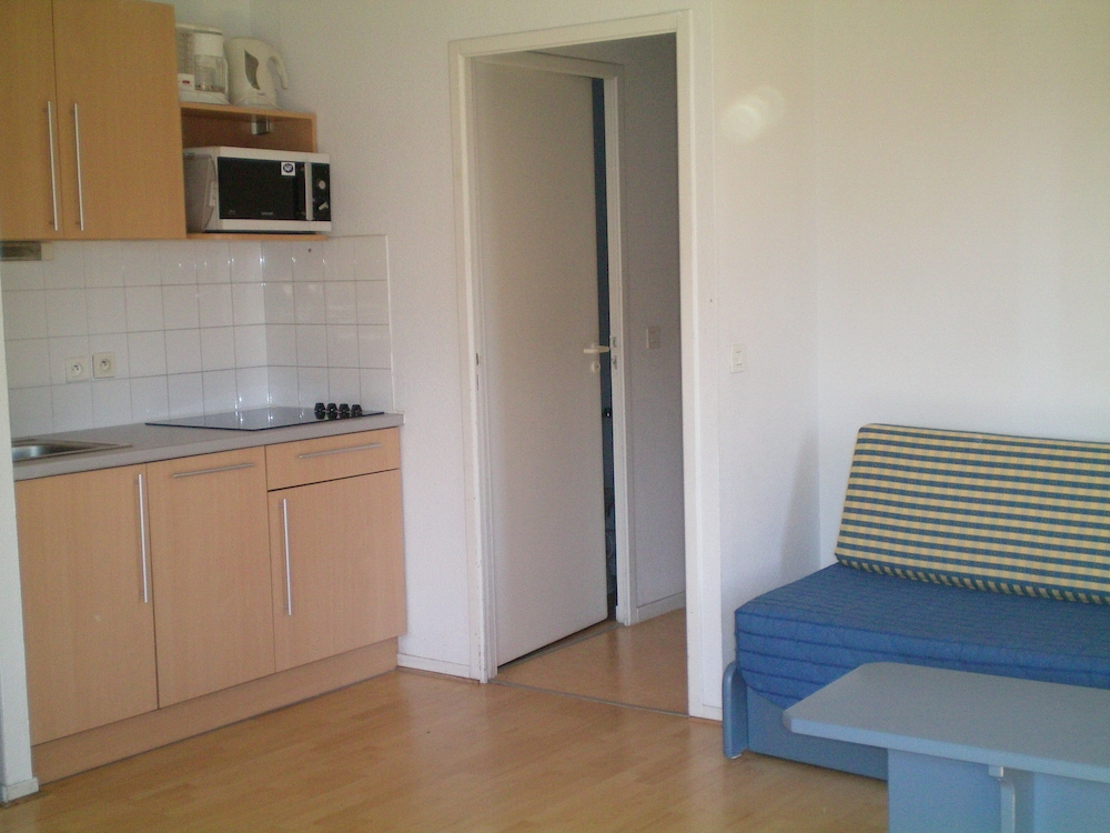 residence mer and golf eugenie