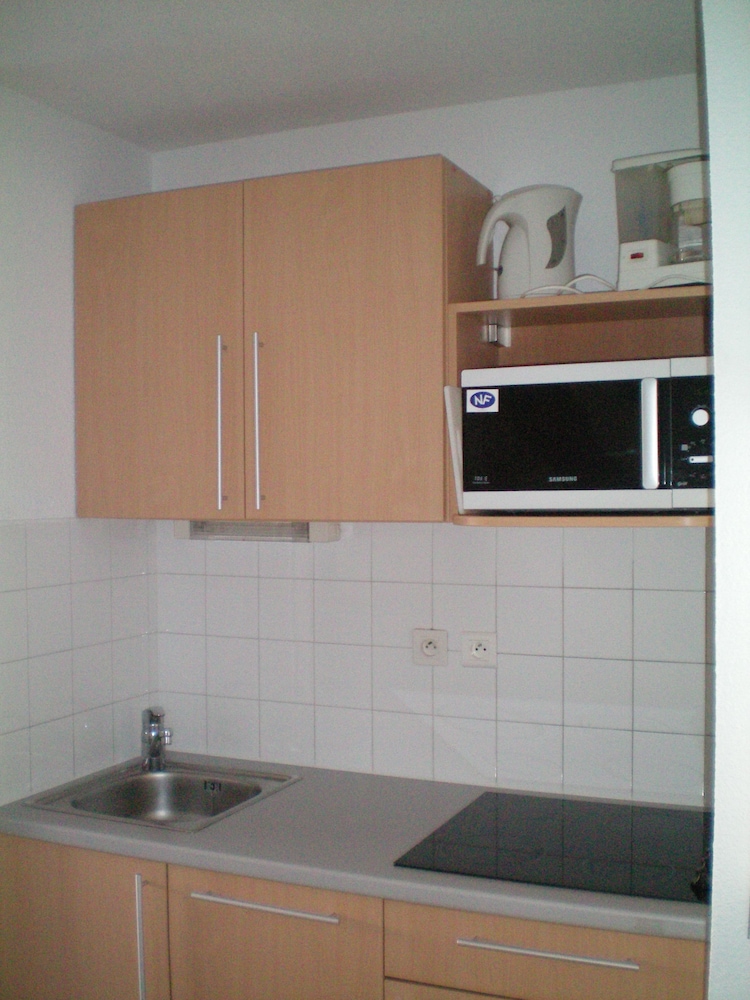 residence mer and golf eugenie